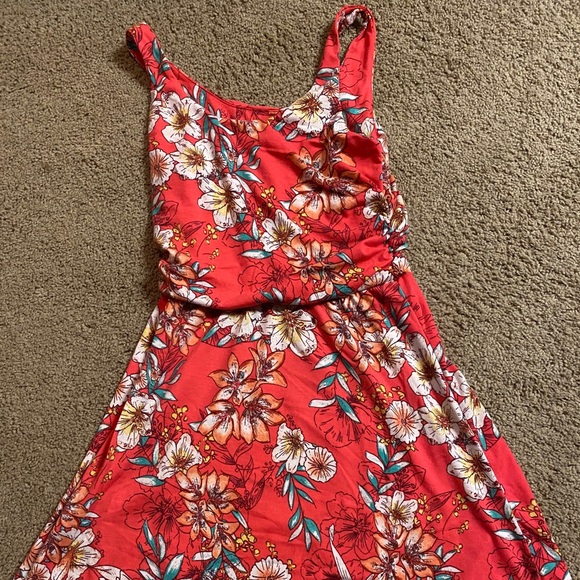 Size Small Dress Bundle - Picture 4 of 8